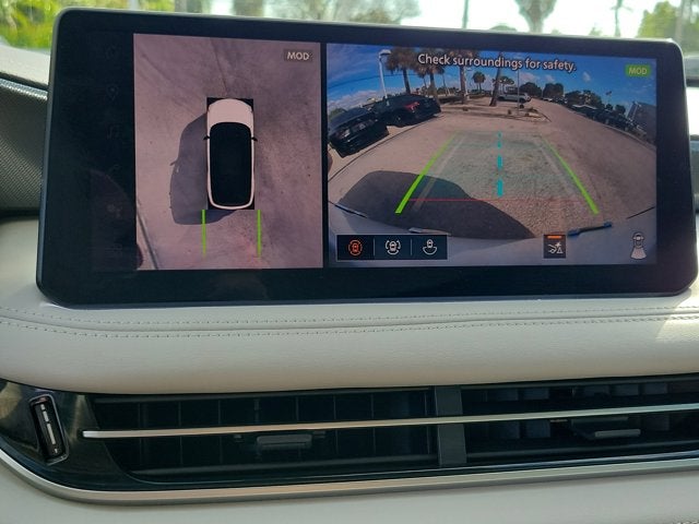 2026 INFINITI QX60 LUXE