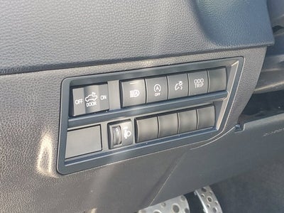 2024 Toyota Tundra 4WD SR5