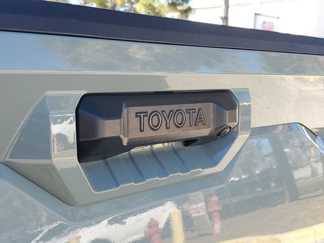 2024 Toyota Tundra 4WD SR5