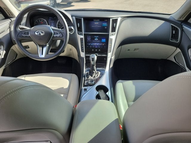 2023 INFINITI Q50 LUXE