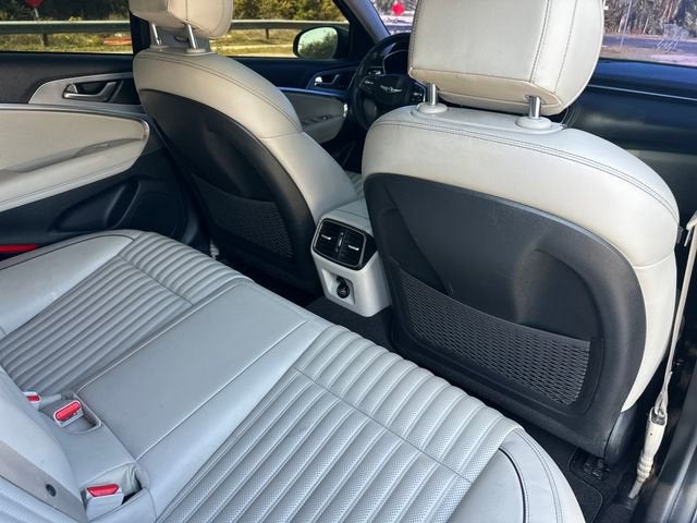 2020 Genesis G70 2.0T