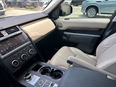 2018 Land Rover Discovery SE