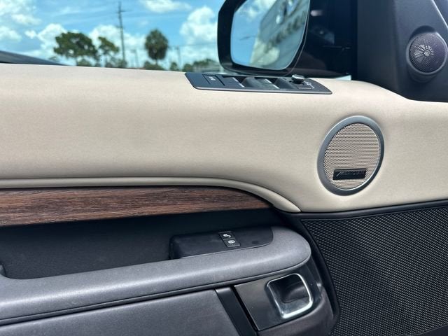 2018 Land Rover Discovery SE