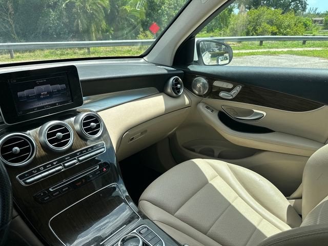 2019 Mercedes-Benz GLC GLC 300