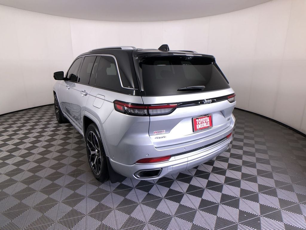 2022 Jeep Grand Cherokee Summit Reserve