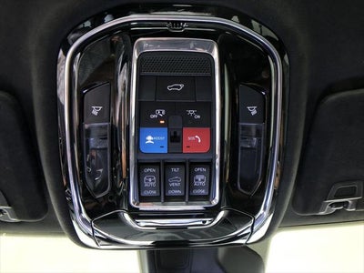 2022 Jeep Grand Cherokee Summit Reserve