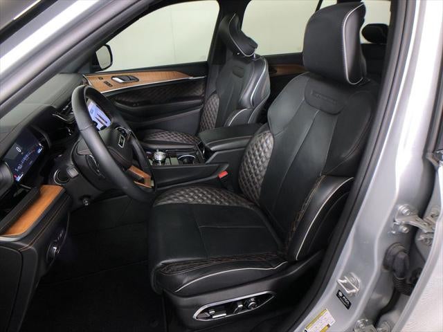 2022 Jeep Grand Cherokee Summit Reserve