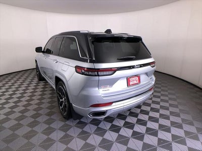 2022 Jeep Grand Cherokee Summit Reserve