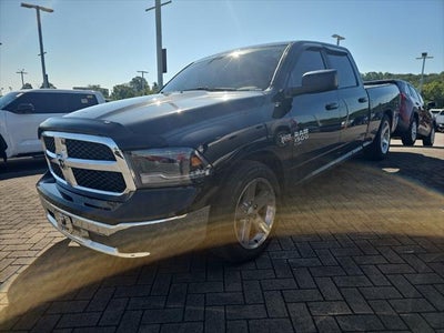 2019 RAM 1500 Classic SLT