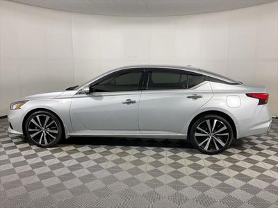 2021 Nissan Altima 2.5 Platinum