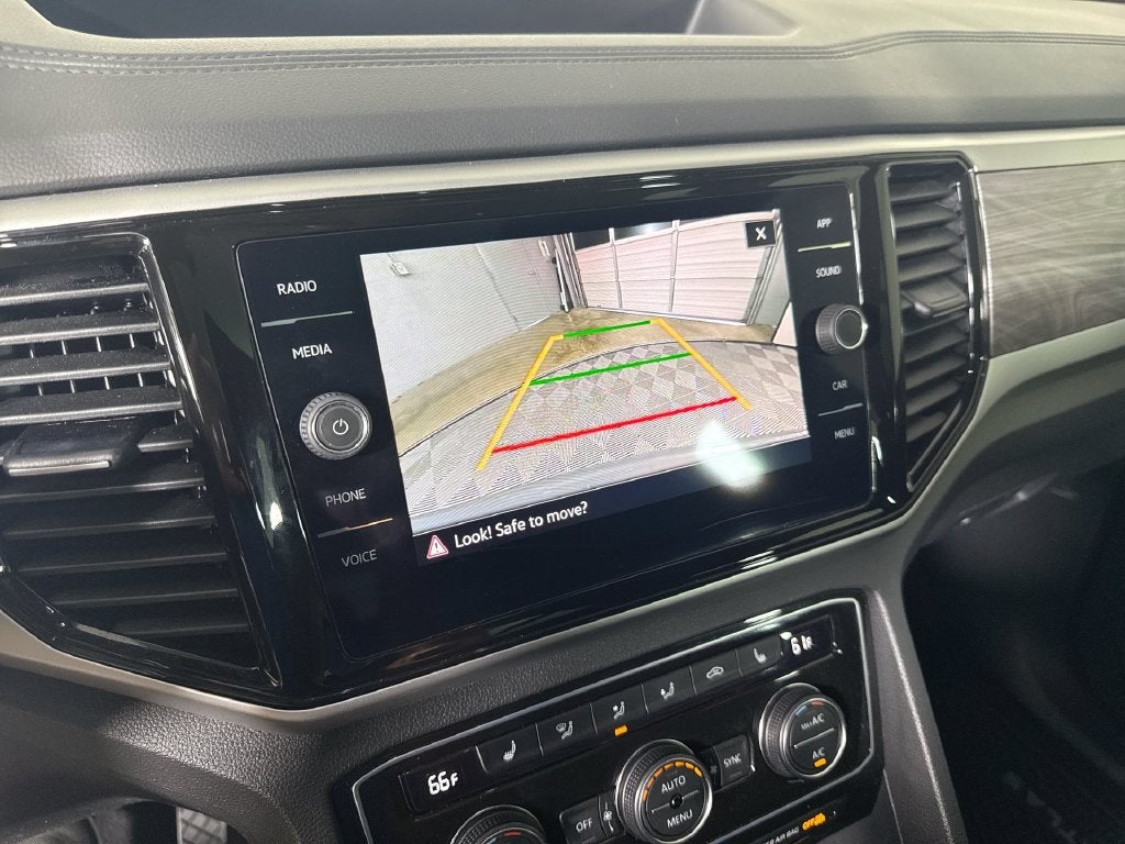 2022 Volkswagen Atlas Cross Sport 3.6L V6 SE w/Technology