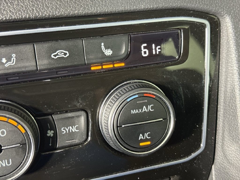 2022 Volkswagen Atlas Cross Sport 3.6L V6 SE w/Technology