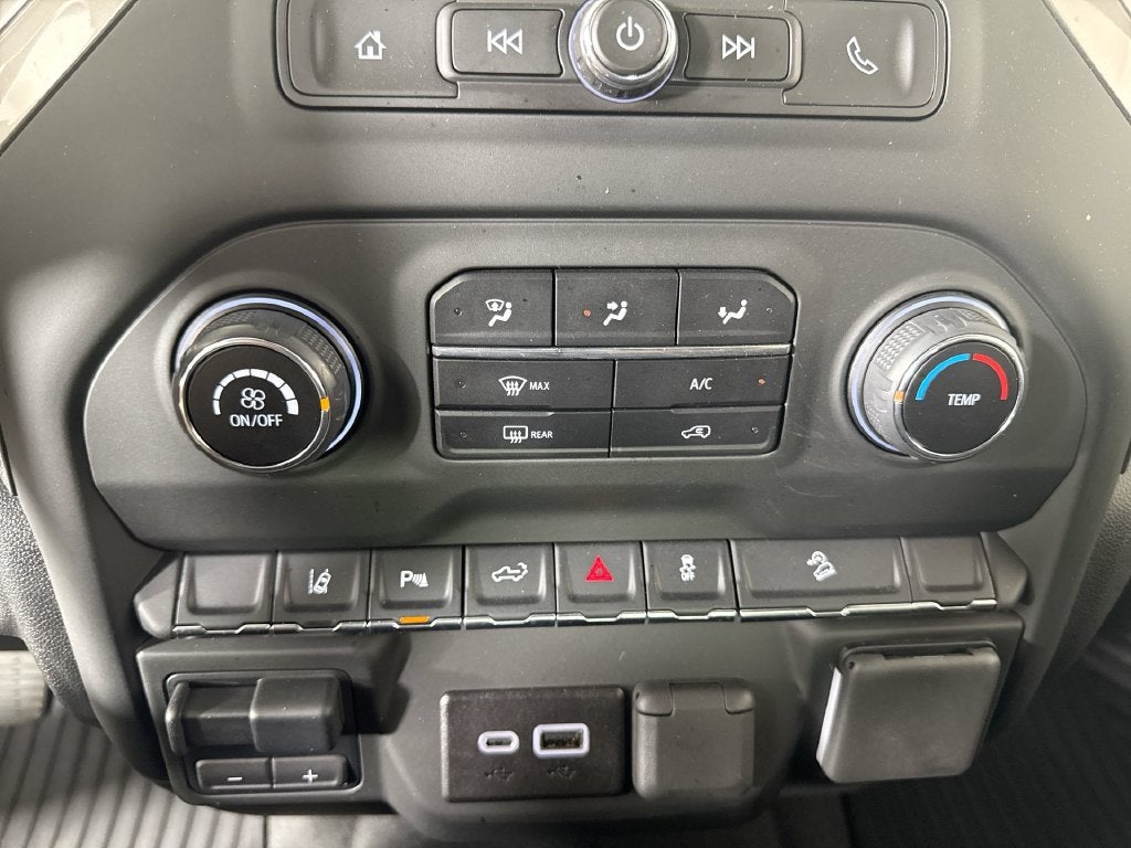 2024 Chevrolet Silverado 2500HD Custom