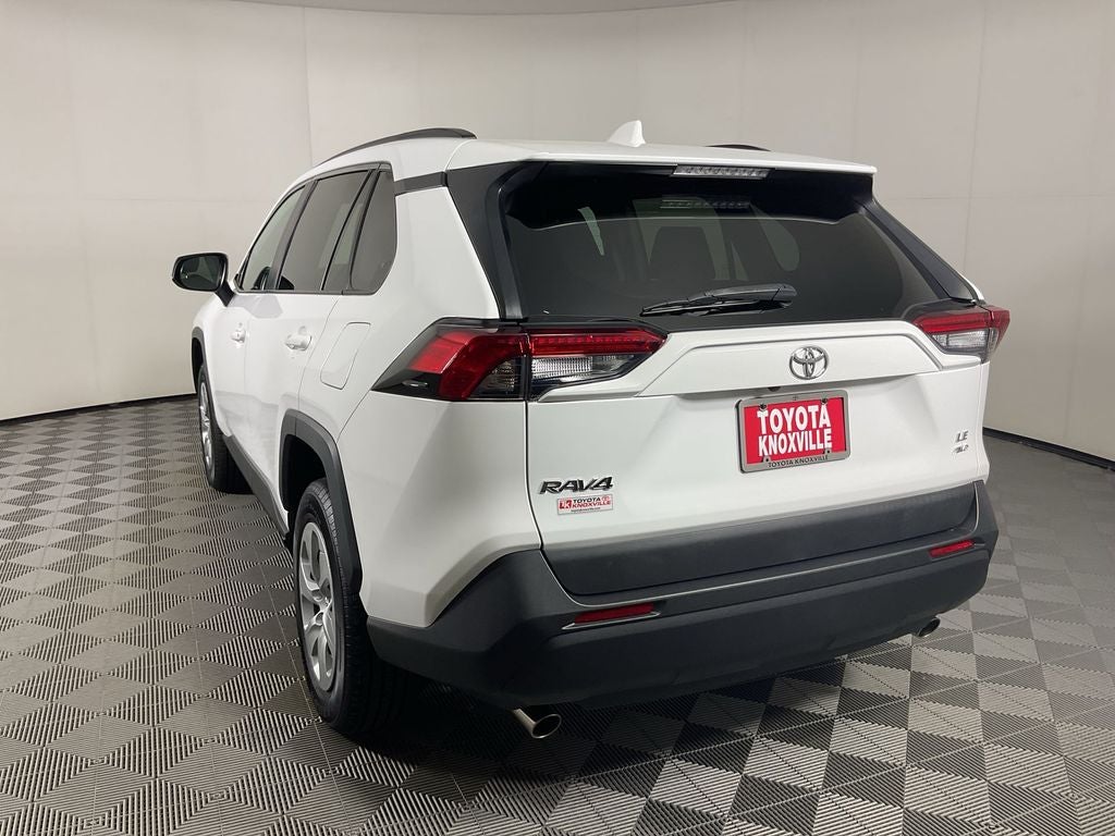 2020 Toyota RAV4 LE