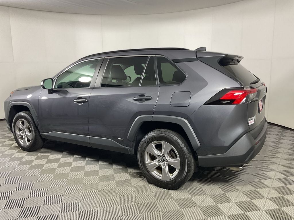 2022 Toyota RAV4 Hybrid LE