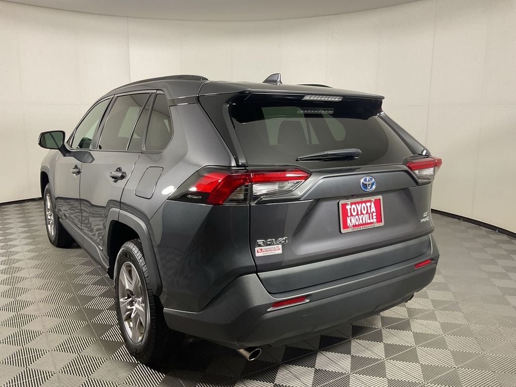 2022 Toyota RAV4 Hybrid LE