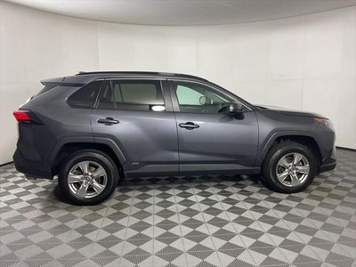 2022 Toyota RAV4 Hybrid LE