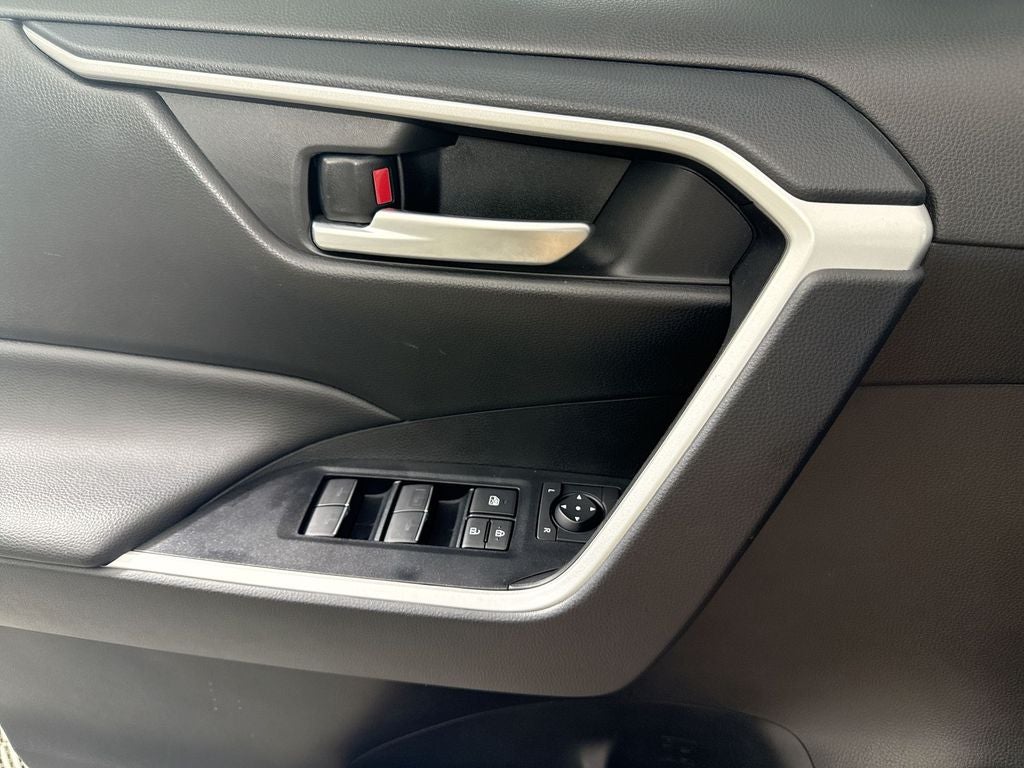 2025 Toyota RAV4 Hybrid Woodland Edition