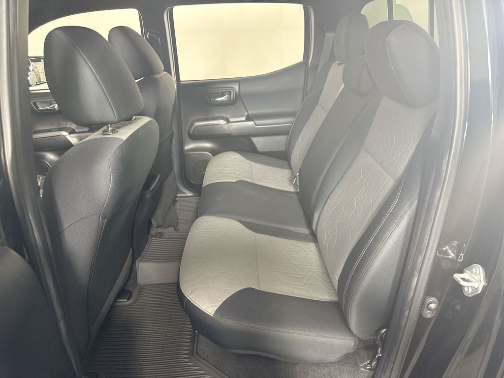 2022 Toyota Tacoma TRD Sport V6
