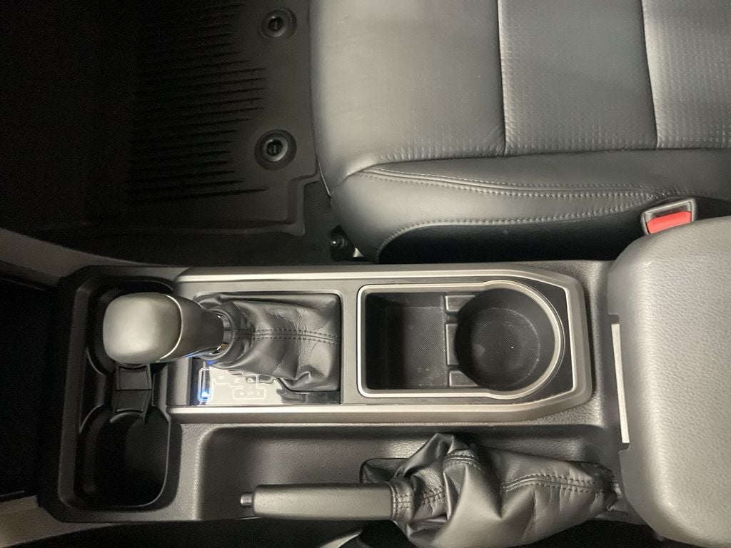 2023 Toyota Tacoma Limited V6