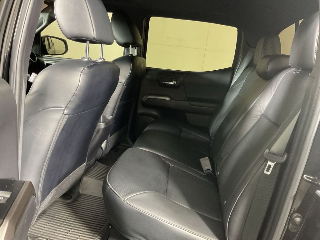 2023 Toyota Tacoma Limited V6