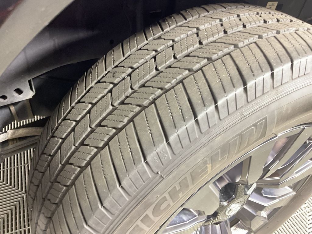 2023 Toyota Tacoma Limited V6