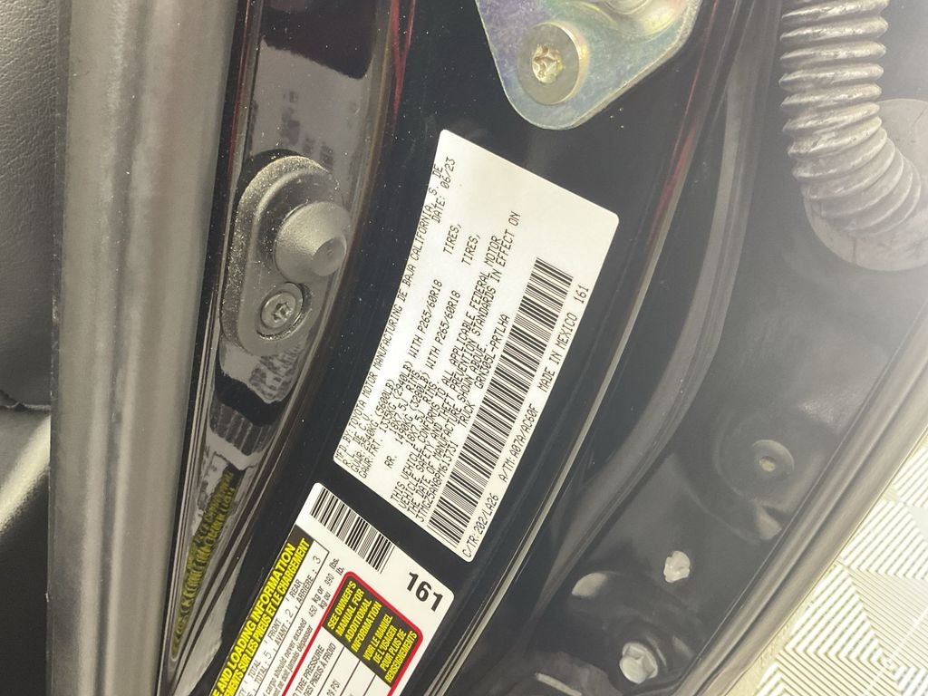 2023 Toyota Tacoma Limited V6