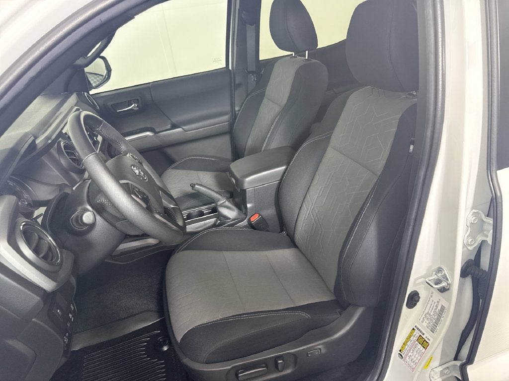 2022 Toyota Tacoma TRD Sport V6
