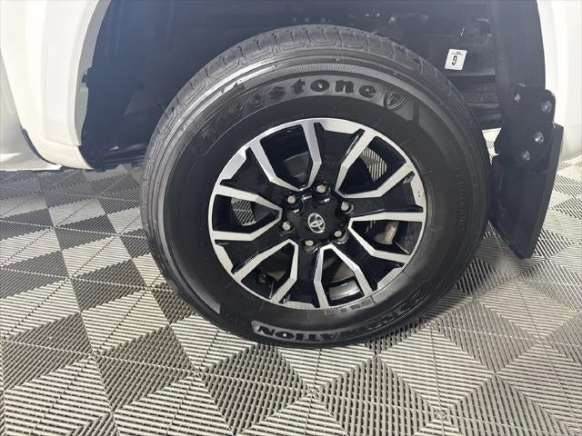 2022 Toyota Tacoma TRD Sport V6