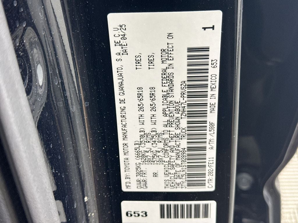 2025 Toyota Tacoma Hybrid TRD Sport