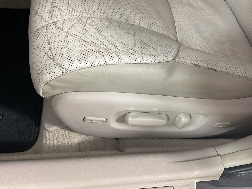 2011 Toyota Avalon Limited