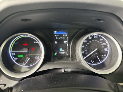 2022 Toyota Camry Hybrid LE
