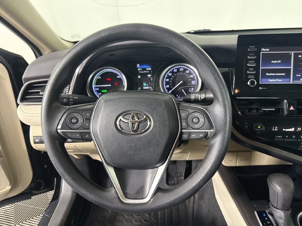 2022 Toyota Camry Hybrid LE