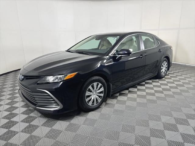 2022 Toyota Camry Hybrid LE