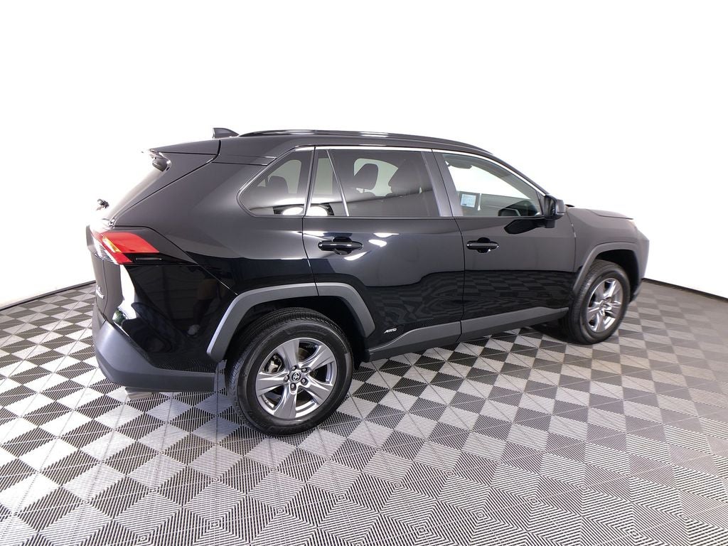 2023 Toyota RAV4 Hybrid LE