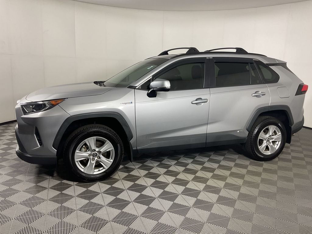 2020 Toyota RAV4 Hybrid XLE