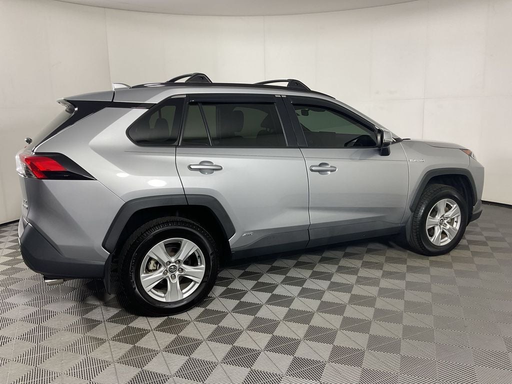 2020 Toyota RAV4 Hybrid XLE