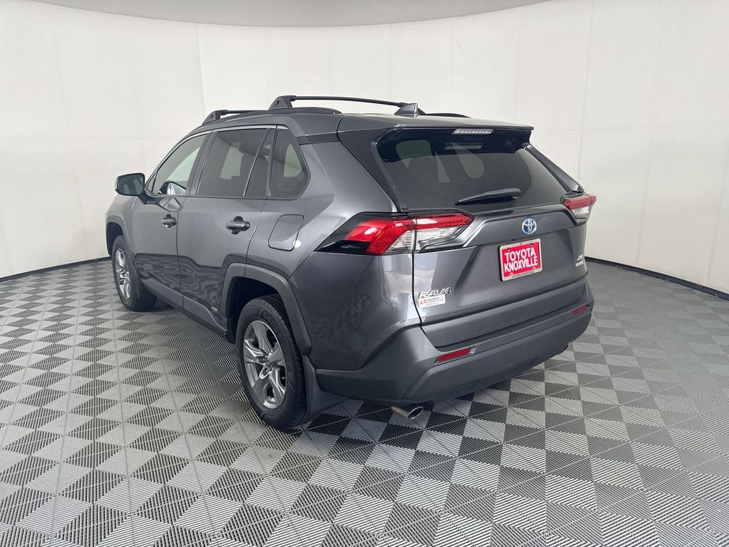 2022 Toyota RAV4 Hybrid XLE