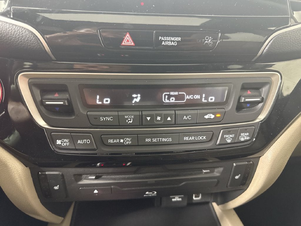 2019 Honda Pilot Touring 7 Passenger