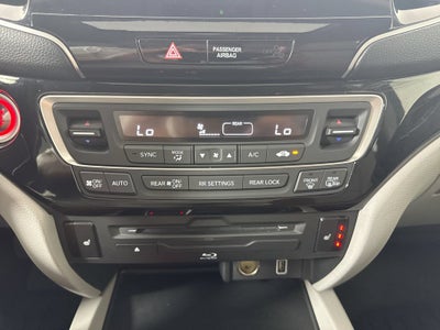 2019 Honda Pilot Touring 8 Passenger