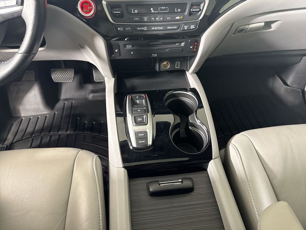2019 Honda Pilot Touring 8 Passenger