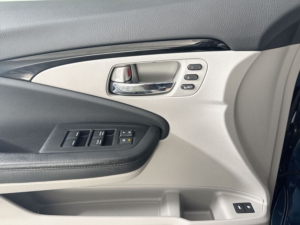 2019 Honda Pilot Touring 8 Passenger