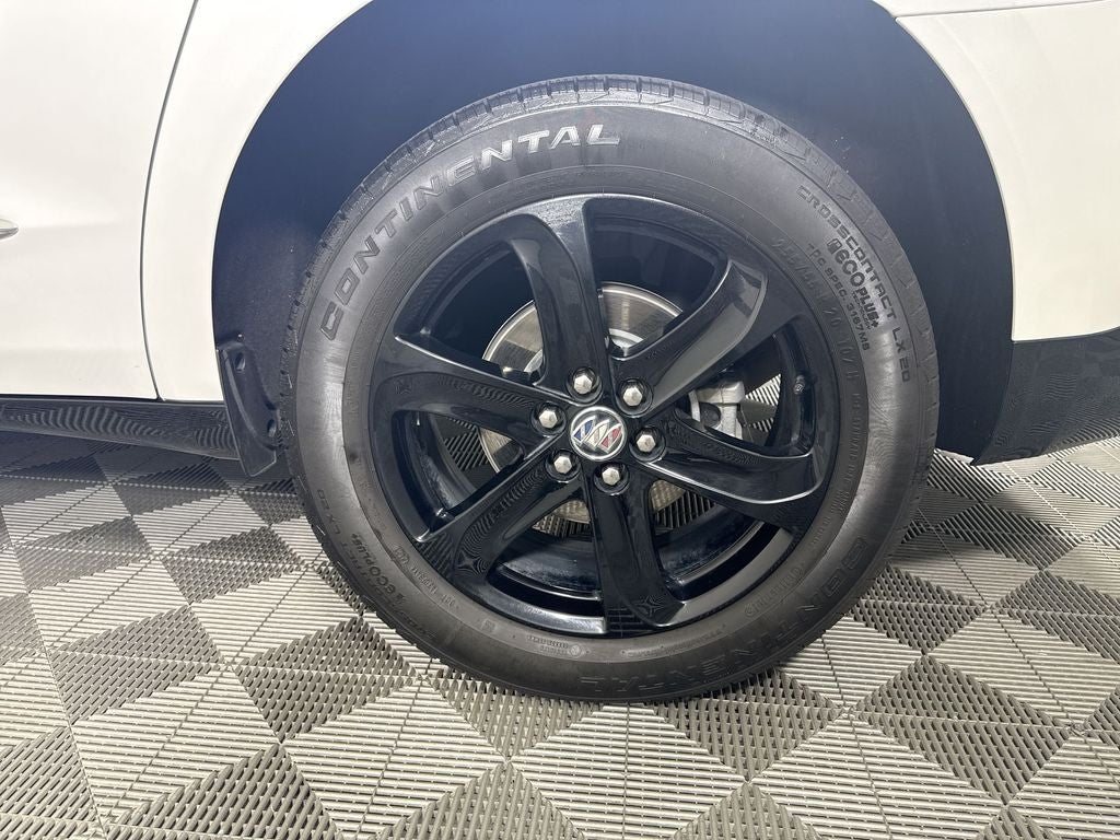 2024 Buick Enclave Essence