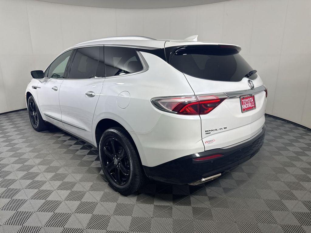 2024 Buick Enclave Essence