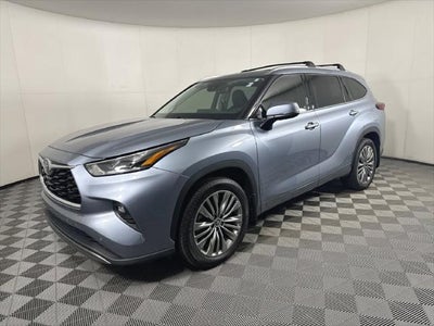 2022 Toyota Highlander Platinum
