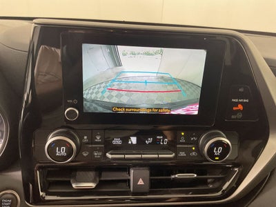2025 Toyota Highlander LE