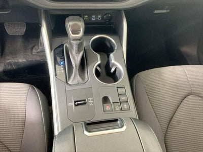 2025 Toyota Highlander LE