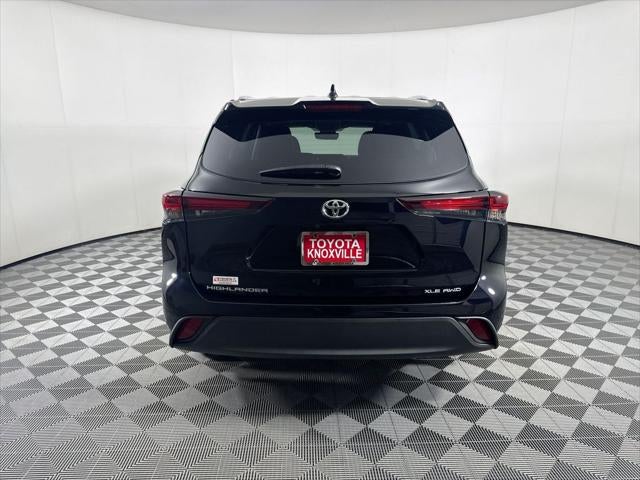 2025 Toyota Highlander XLE