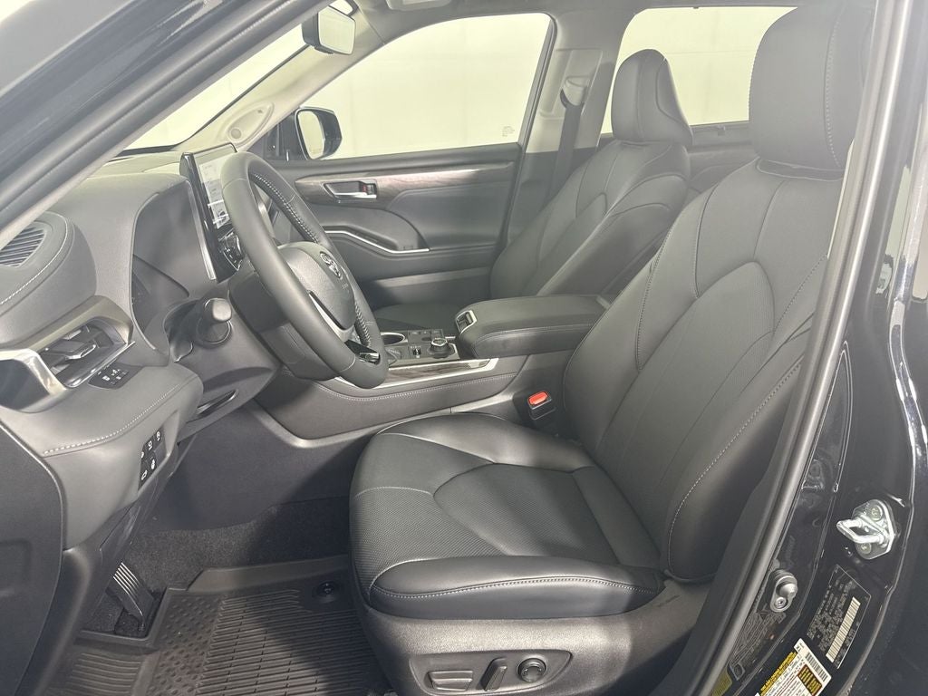 2026 Toyota Highlander Limited