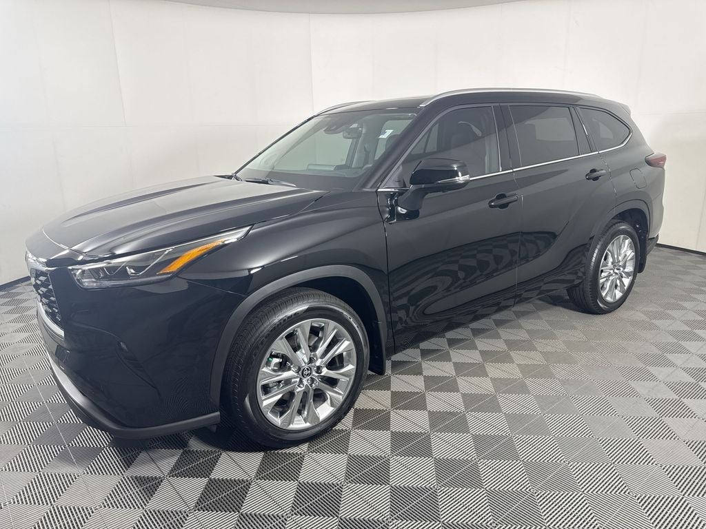 2026 Toyota Highlander Limited